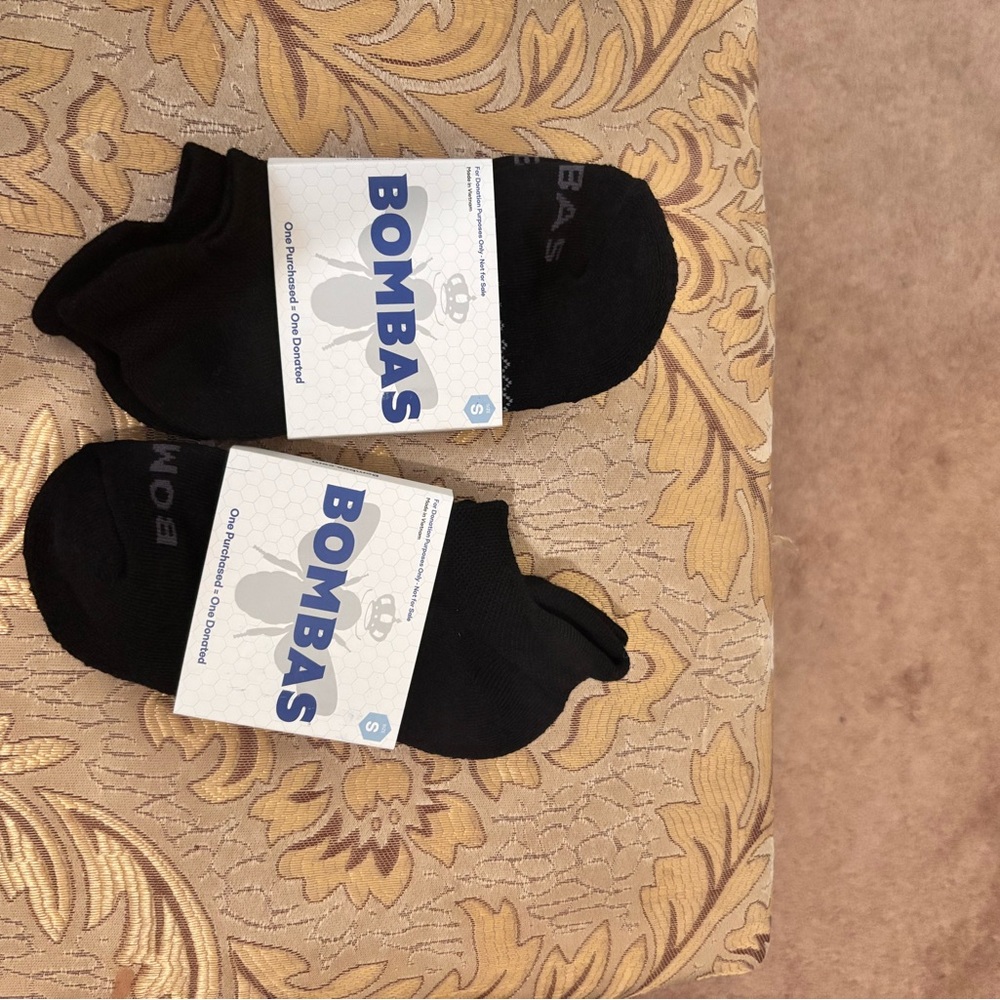2 pairs Bombas unisex Classic Black Socks